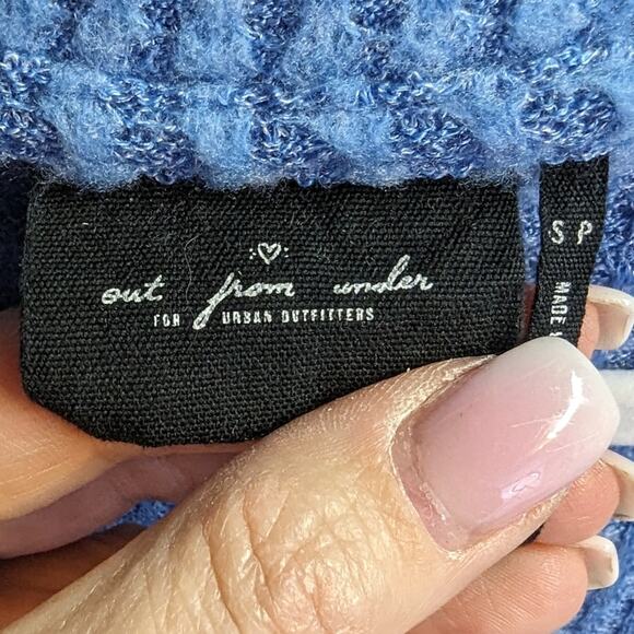 Out From Under Urban Outfitters Blue Tie Front V-Neck Long Sleeve Thermal Shirt - Picture 5 of 5